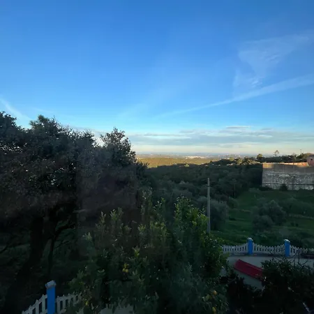 Vivenda Soares بيت ضيافة *